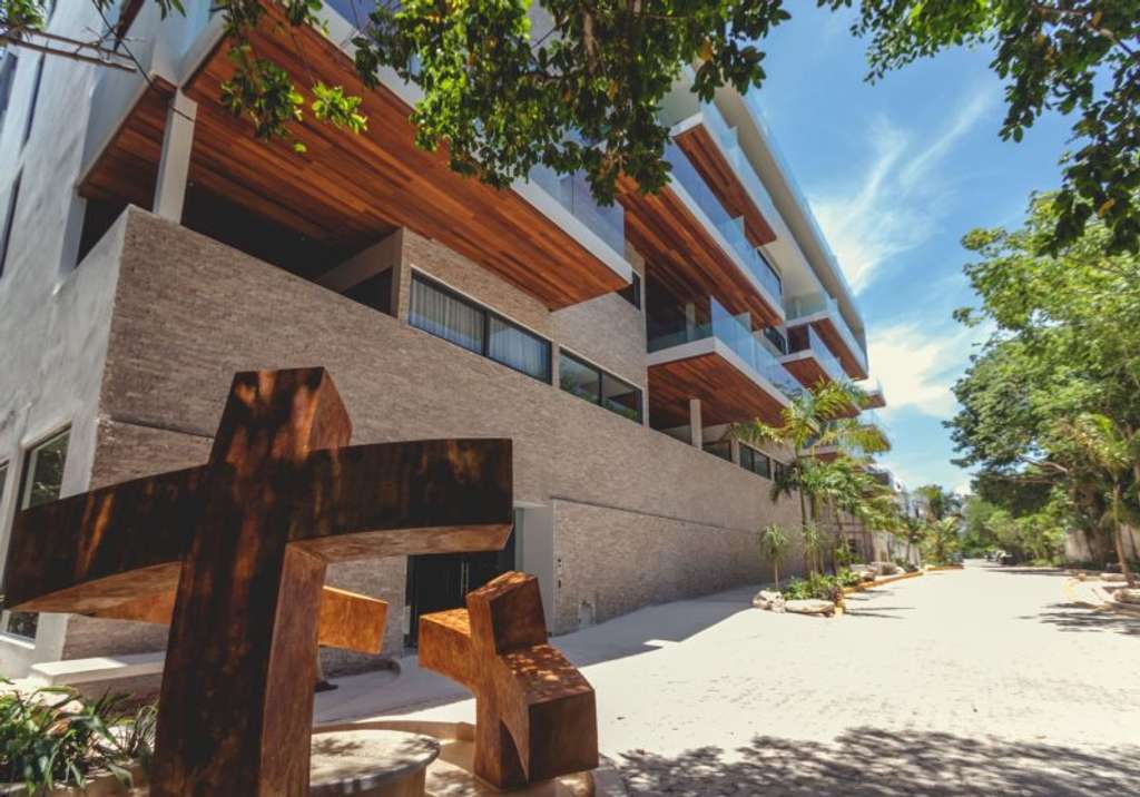 Oceanfront Elegance: Luxury Beachfront 2 bedroom Condominiums in Playa del Carmen